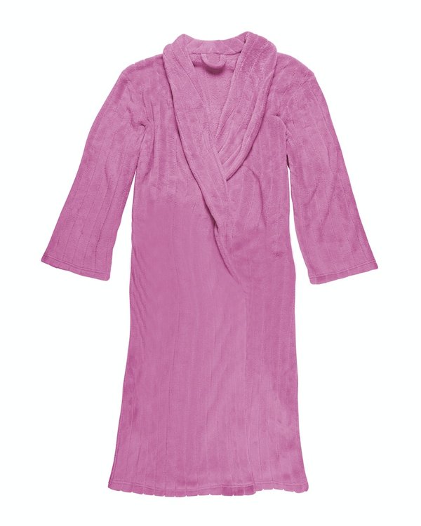 Quelle est la longueur idéale pour une robe d'été portée avec des sandales plates?